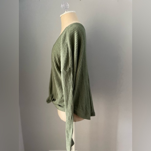 Wild Fable Waffle Knit Button Front Tie Up Shirt - Picture 6 of 6